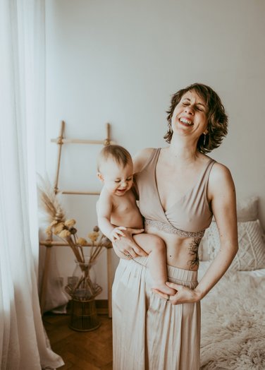 Verbinden met je baby, babymassage Zottegem
